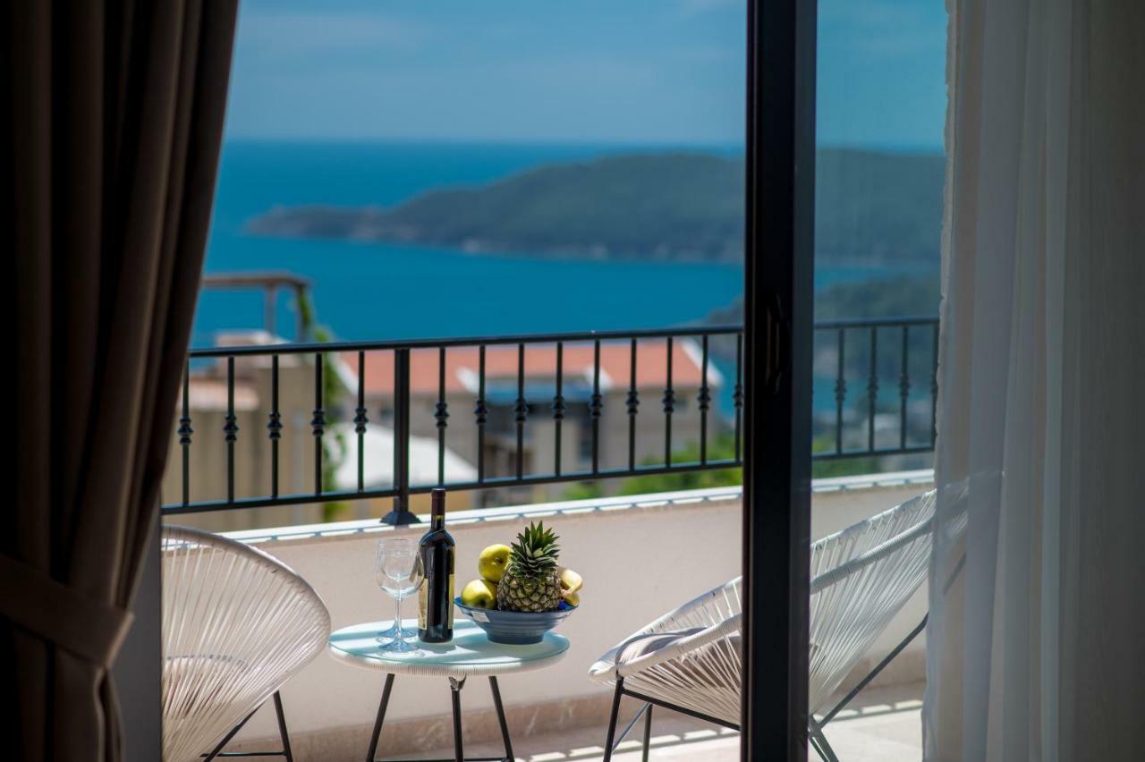 Liberty * Budva