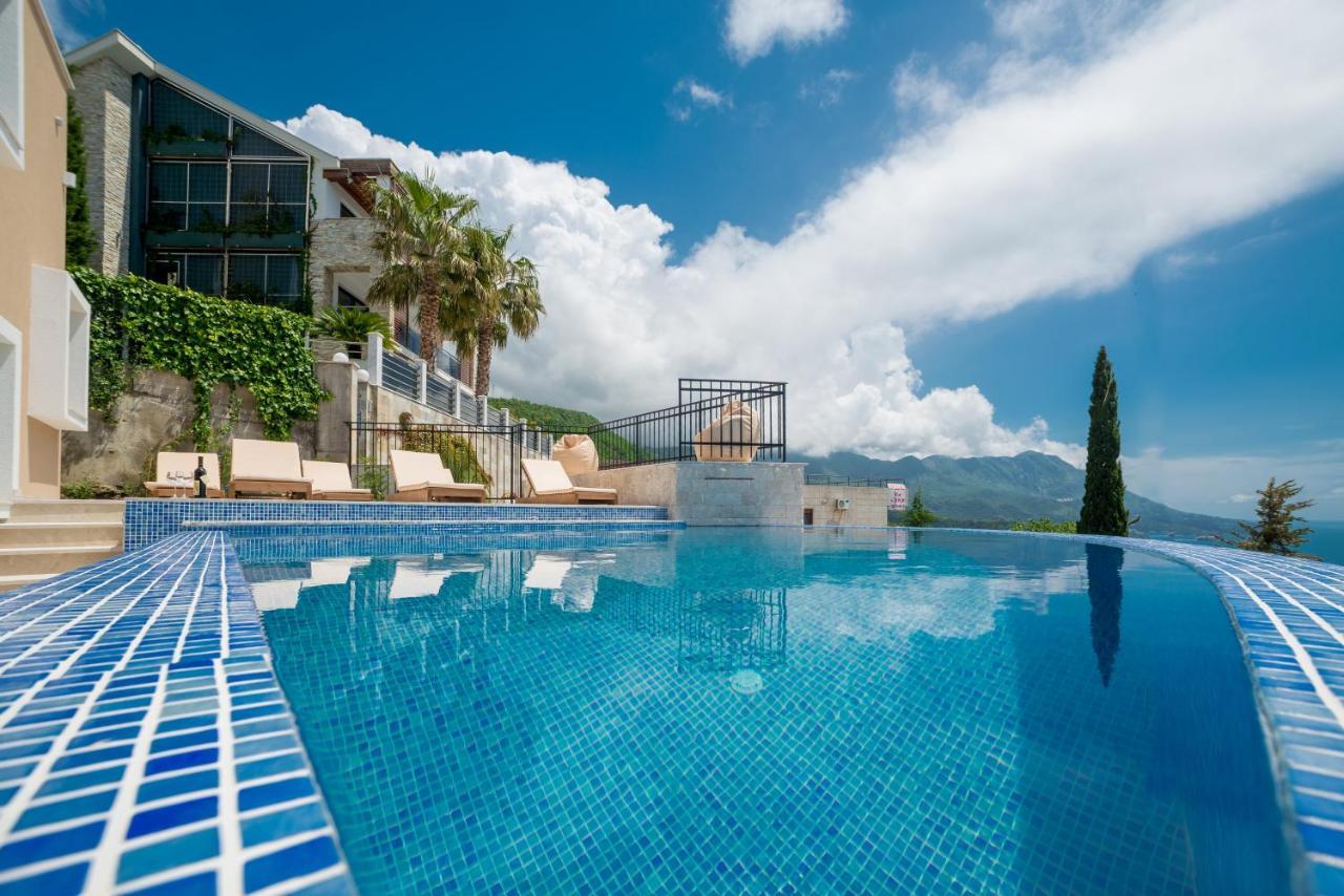 Liberty Villa *